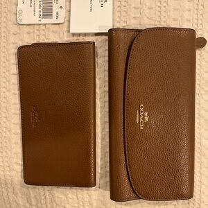 Coach F16613 Saddle 2 brown pebbled leather checkbook wallet